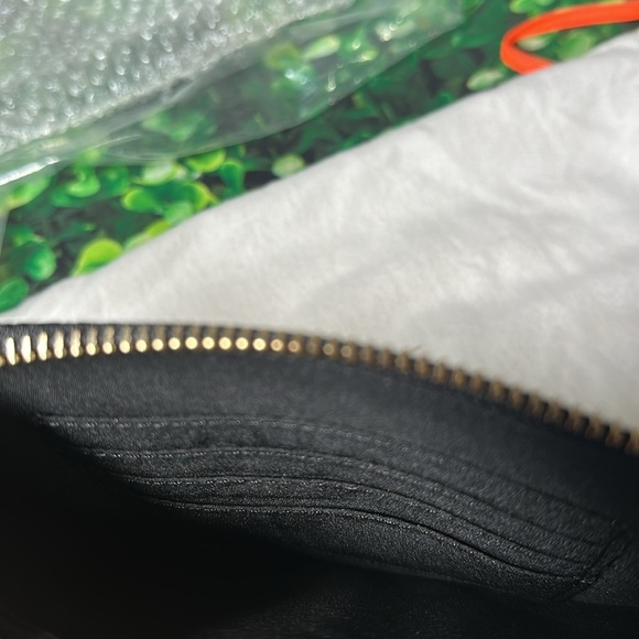 India Hicks Moonlight Metallic Gold Black Leather Clutch Wristlet NEW - Picture 10 of 16